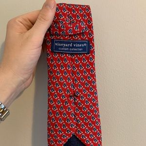 Vineyard Vines Red Sox tie